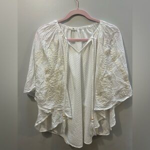 Miss Me White/Cream Top with Poncho Style Sleeves with embroidered Size Medium
